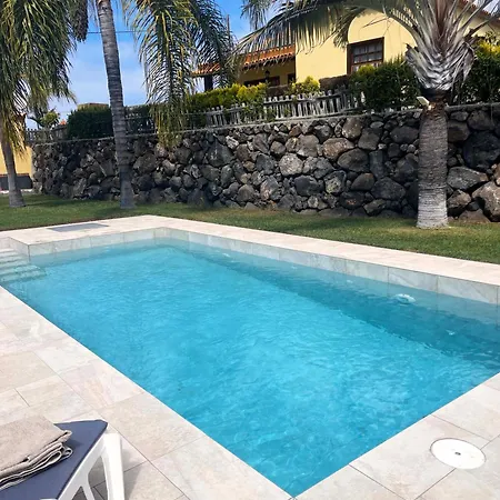 Pilar Villa *