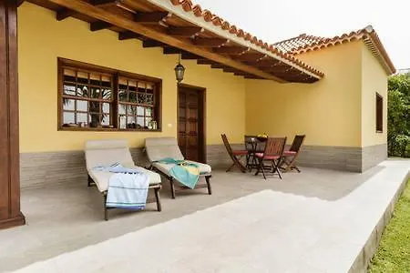 Pilar Villa